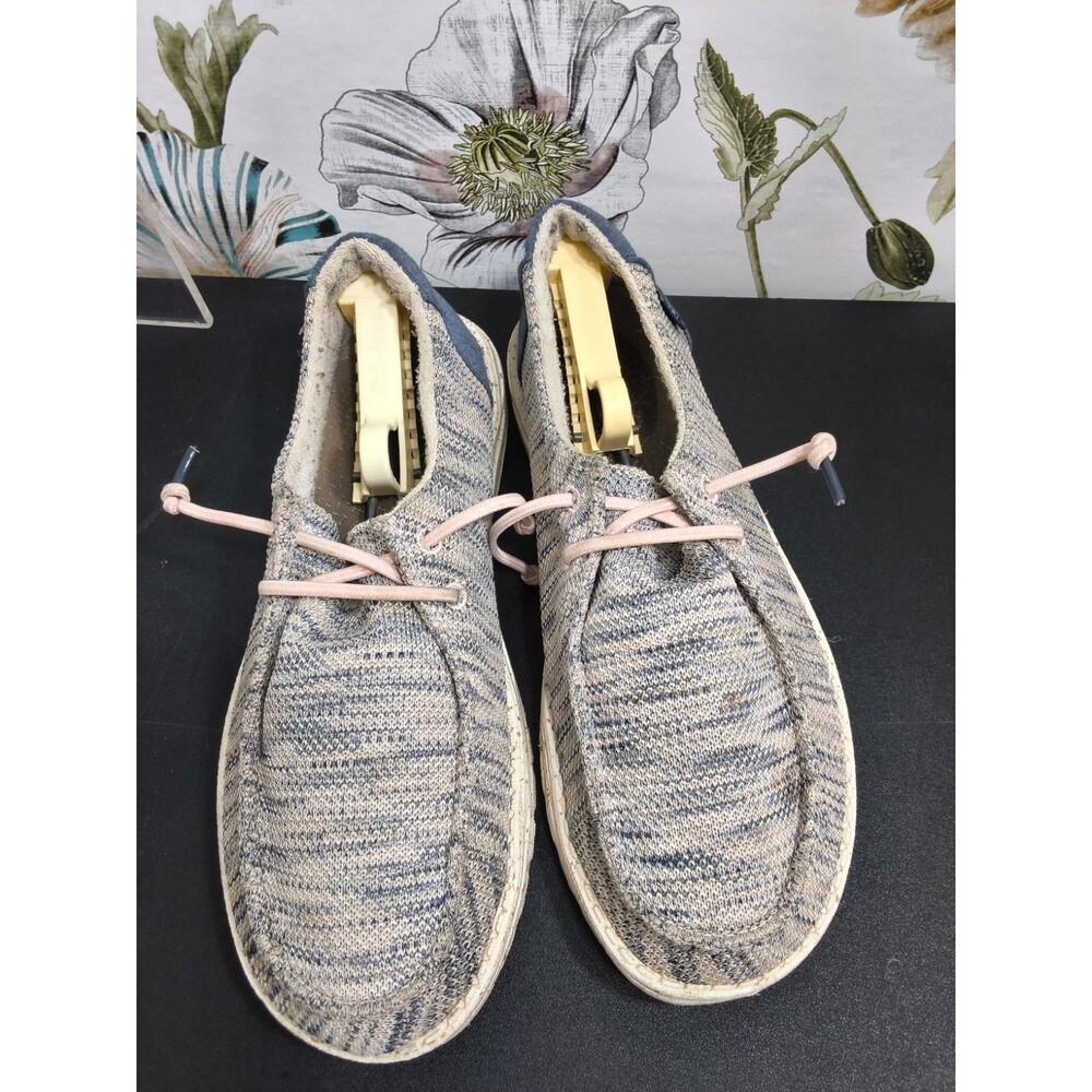 Hey Dude Wally Casual Shoe for Women, Size 9 - LT Pink